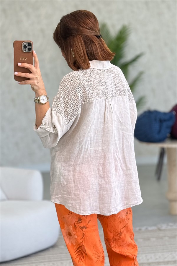 Omuzları Tül Nakış İşlemeli Keten Gömlek Bej Renk