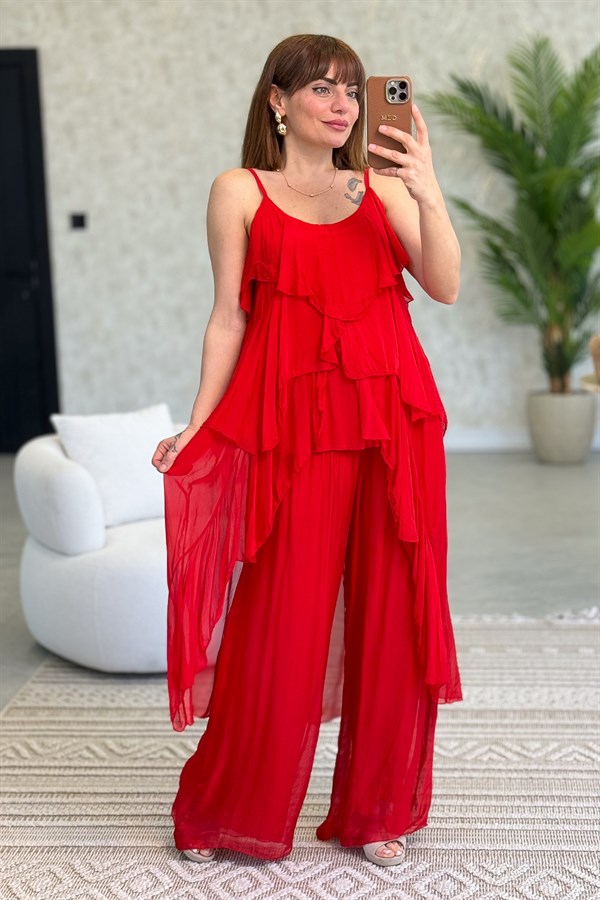 Önü Kısa Arkası Uzun Askılı İpek Bluz Ve İpek Pantolon Takım Kırmızı Renk