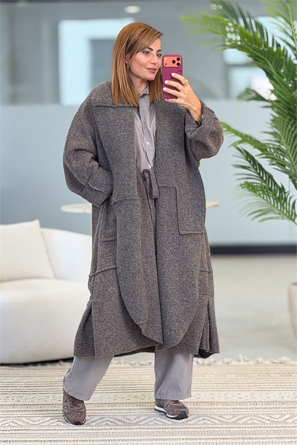 Oversize Kalıp Önden Bağlamalı Uzun Boy Keçe Kaban Vizon Renk