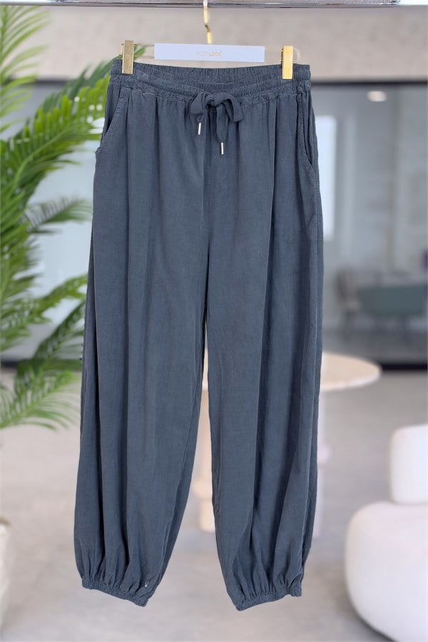 Paçası Lastikli İnce Fitilli Kadife Şalvar Pantolon Füme RenkŞALVAR