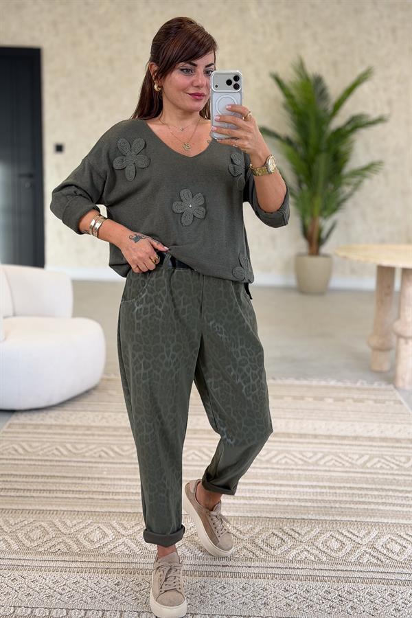 Papatya Kabartmalı V Yaka Triko Haki Renk