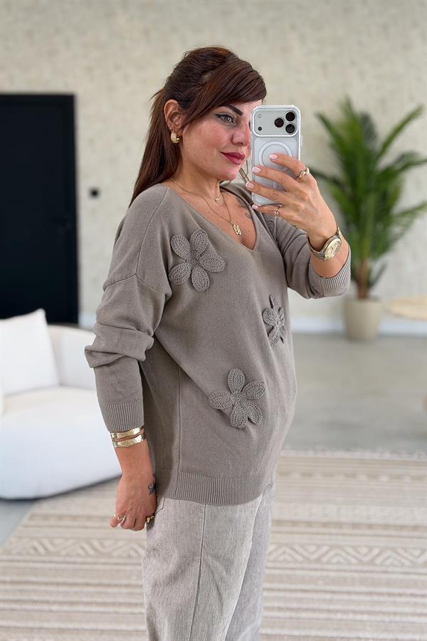 Papatya Kabartmalı V Yaka Triko Vizon Renk