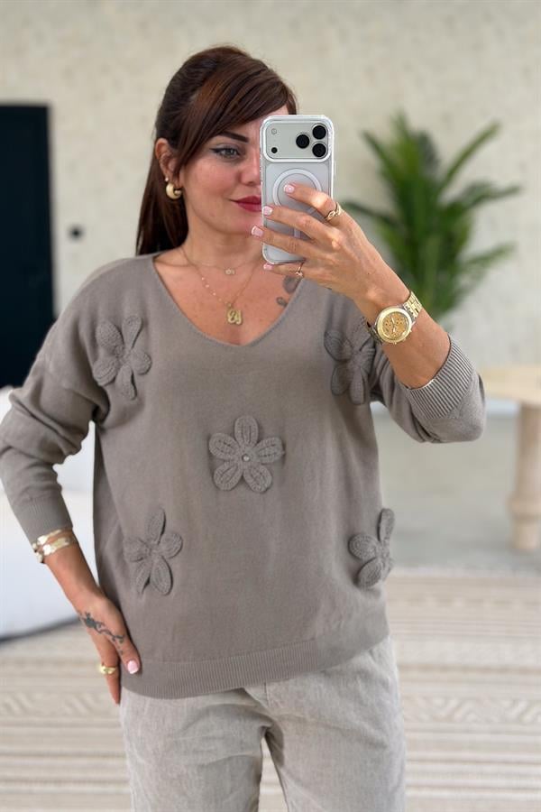 Papatya Kabartmalı V Yaka Triko Vizon Renk