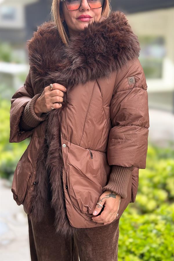 Premium Büyük Kürklü Mont Kahverengi Renk