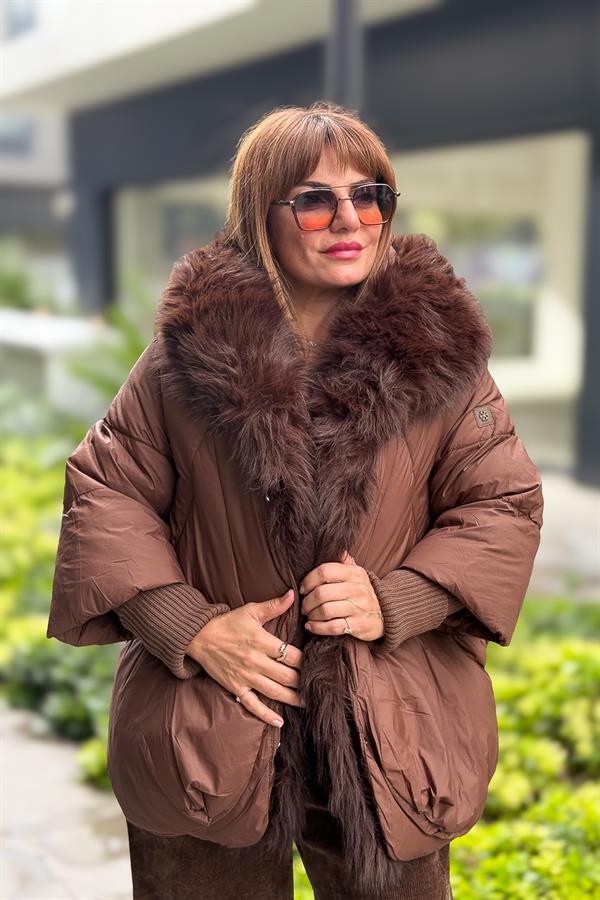 Premium Büyük Kürklü Mont Kahverengi Renk