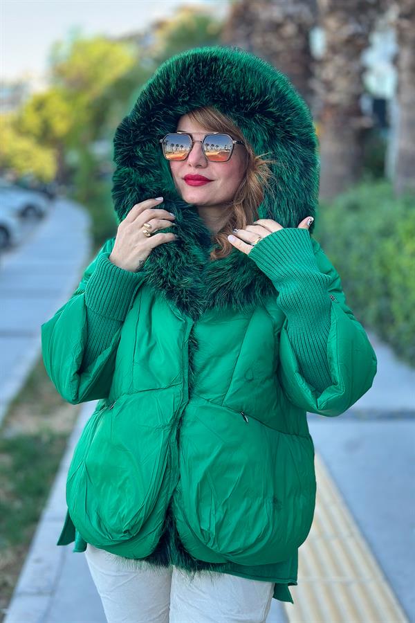 Premium Büyük Kürklü Mont Yeşil Renk