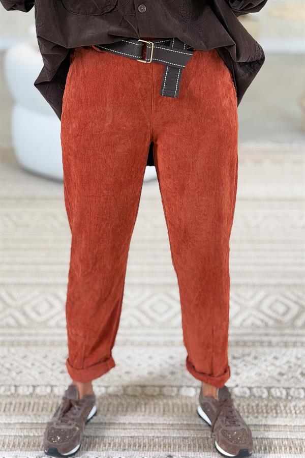 Premium İnce Fitilli Kemerli Kadife Pantolon Kiremit Renk