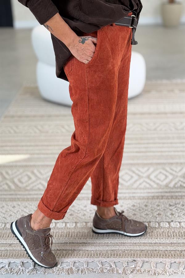 Premium İnce Fitilli Kemerli Kadife Pantolon Kiremit Renk