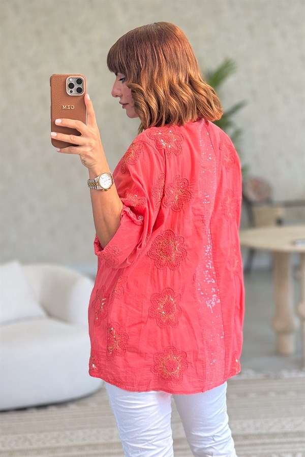 Pullu Çiçek Desenli Gömlek Mercan Renk