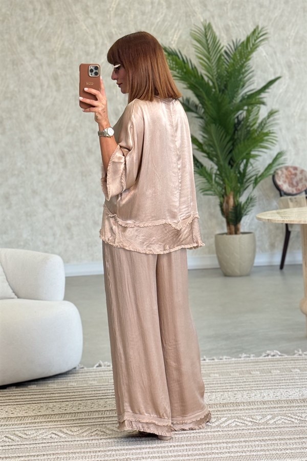 Püskül Detaylı Alt Üst Saten Takım Camel Renk