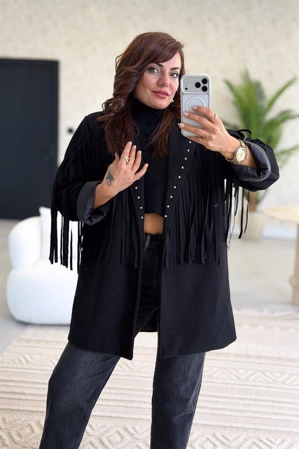 Püskül Ve Zımba Detaylı Astarlı Kaşe Ceket Siyah Renk