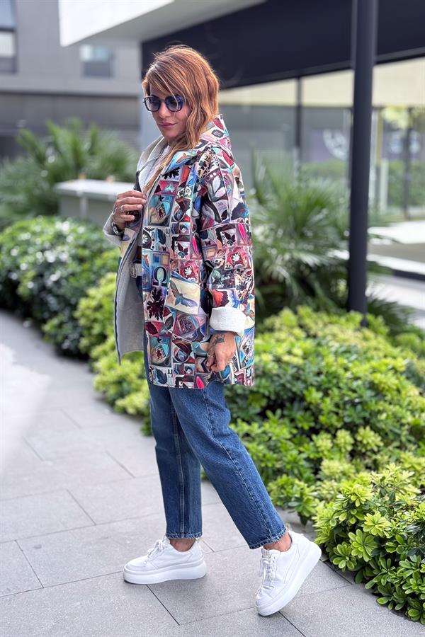 Renkli Desenleri Farklı Ceket Turkuaz Renk