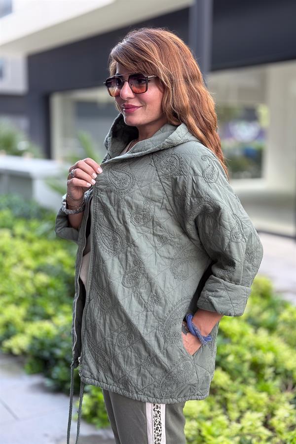 Şal Desenli Kapitone Ceket Haki Renk