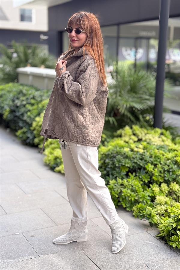 Şal Desenli Kapitone Ceket Vizon Renk