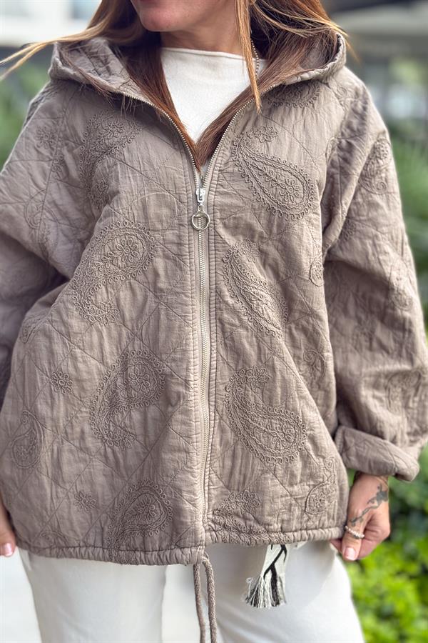 Şal Desenli Kapitone Ceket Vizon Renk