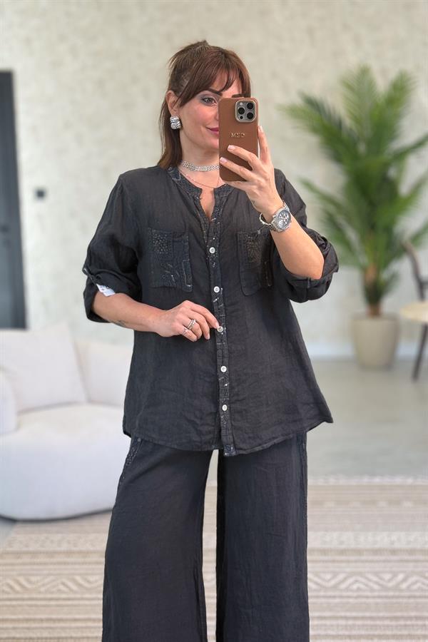 Şerit Pul Ve Çiçek Kabartmalı Gömlekli Alt Üst Keten Takım Antresit Renk