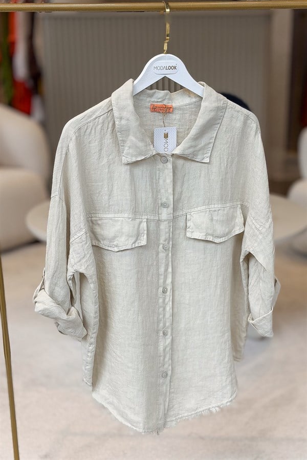 Sırtı Şerit Pullu Çift Cep Görünümlü Keten Gömlek Bej RenkGÖMLEK