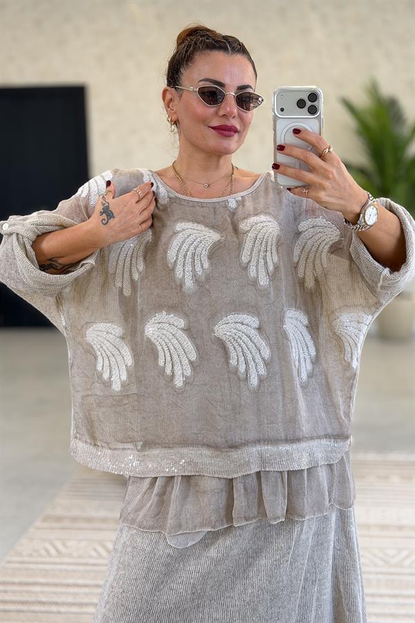 Sırtı Ve Kolları Triko Tül Ve Pul Detay İşlemeli Bluz Bej Renk