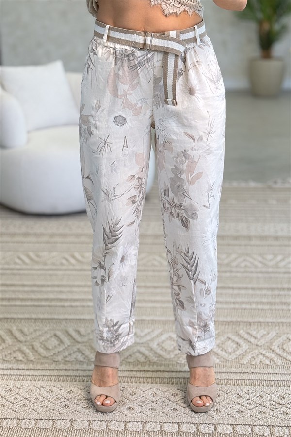 Soft Çiçek Desenli Likralı Pantolon Bej Renk