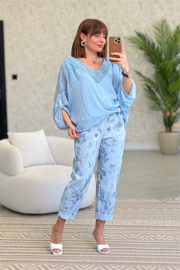 Soft Çiçek Desenli Likralı Pantolon Bebe Mavi Renk