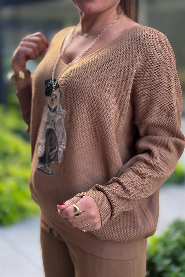 Teddy V Yaka Triko Deve Tüyü Renk