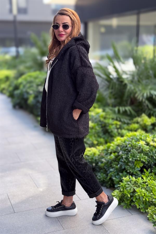 Tüylü Fermuarlı Ceket Siyah Renk