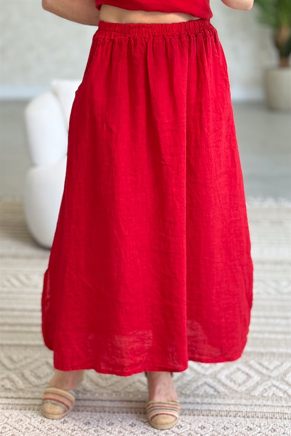 Üstü Kolsuz Altı Etekli Keten Alt Üst Takım Kırmızı Renk