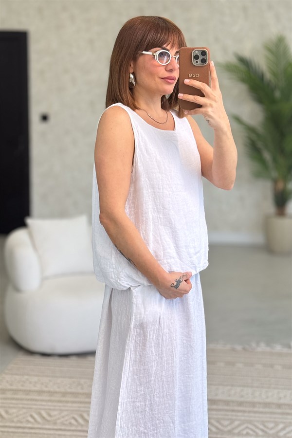 Üstü Kolsuz Altı Etekli Keten Alt Üst Takım Beyaz Renk