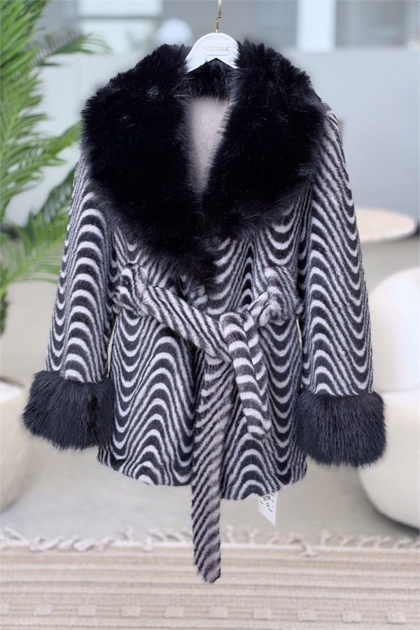 Yaka Ve Kolları Kürklü İçi Güderili Zebra Desen Peluş Kürk Beyaz Renk