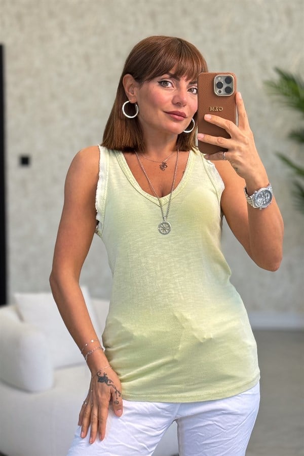 Yakası Pullu Fitilli Kolsuz Badi Fıstık Yeşil Renk