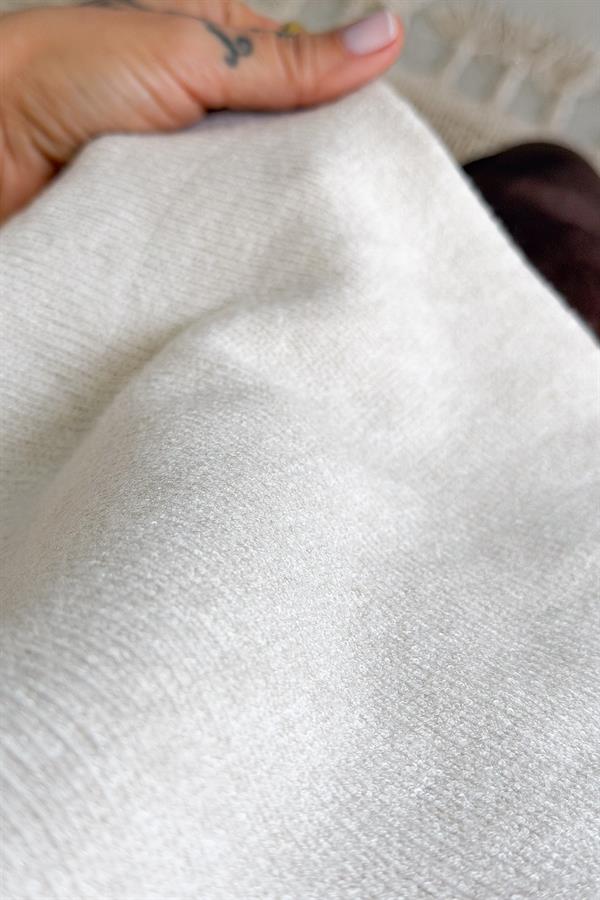 Yarım Kol Dik Yaka Triko Bej Renk