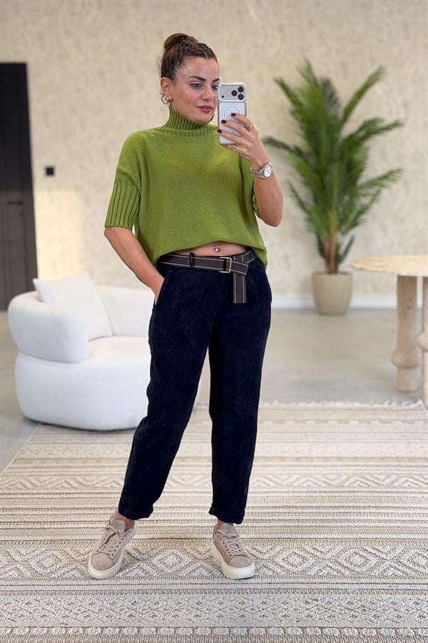 Yarım Kol Dik Yaka Triko Fıstık Yeşil Renk