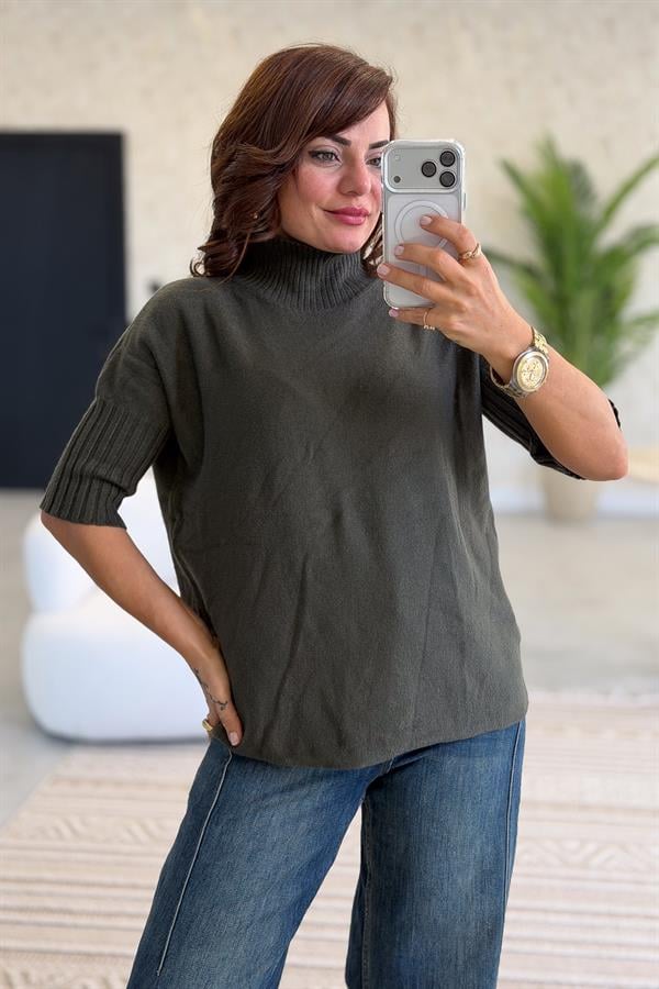 Yarım Kol Dik Yaka Triko Haki Renk