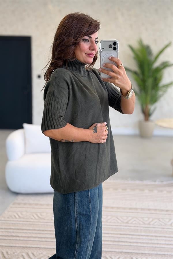 Yarım Kol Dik Yaka Triko Haki Renk