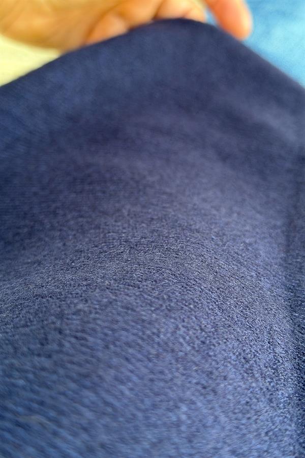 Yarım Kol Dik Yaka Triko Lacivert Renk