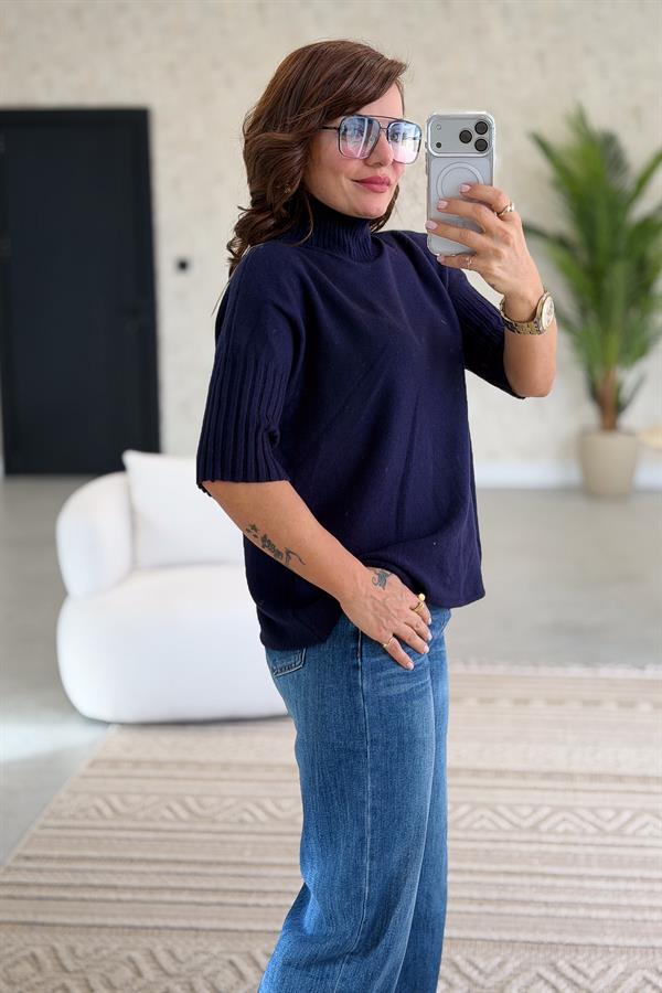 Yarım Kol Dik Yaka Triko Lacivert Renk