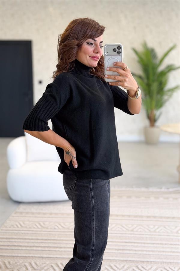 Yarım Kol Dik Yaka Triko Siyah Renk