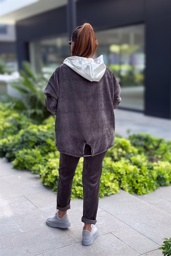 Yıldız Lak Pul İşlemeli Beli Büzgülü Kapüşonlu Kadife Ceket Antresit Renk