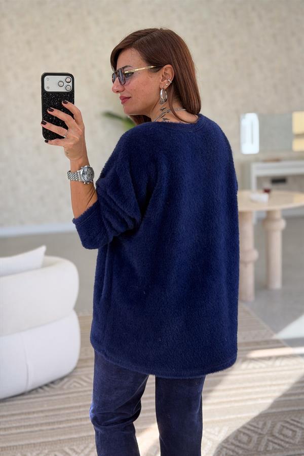 Yuvarlak Yaka Peluş Kazak Lacivert Renk