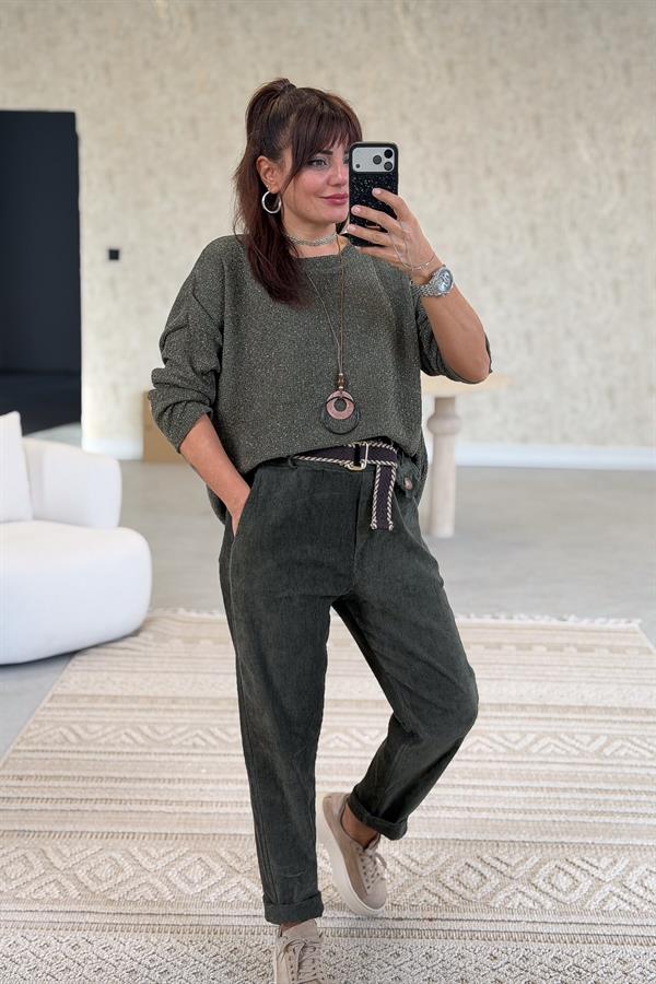 Yuvarlak Yaka Simli Kadife Bluz Haki Renk