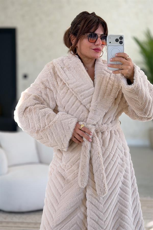 Zikzak Çizgili Kuşaklı Angora Kaban Bej Renk