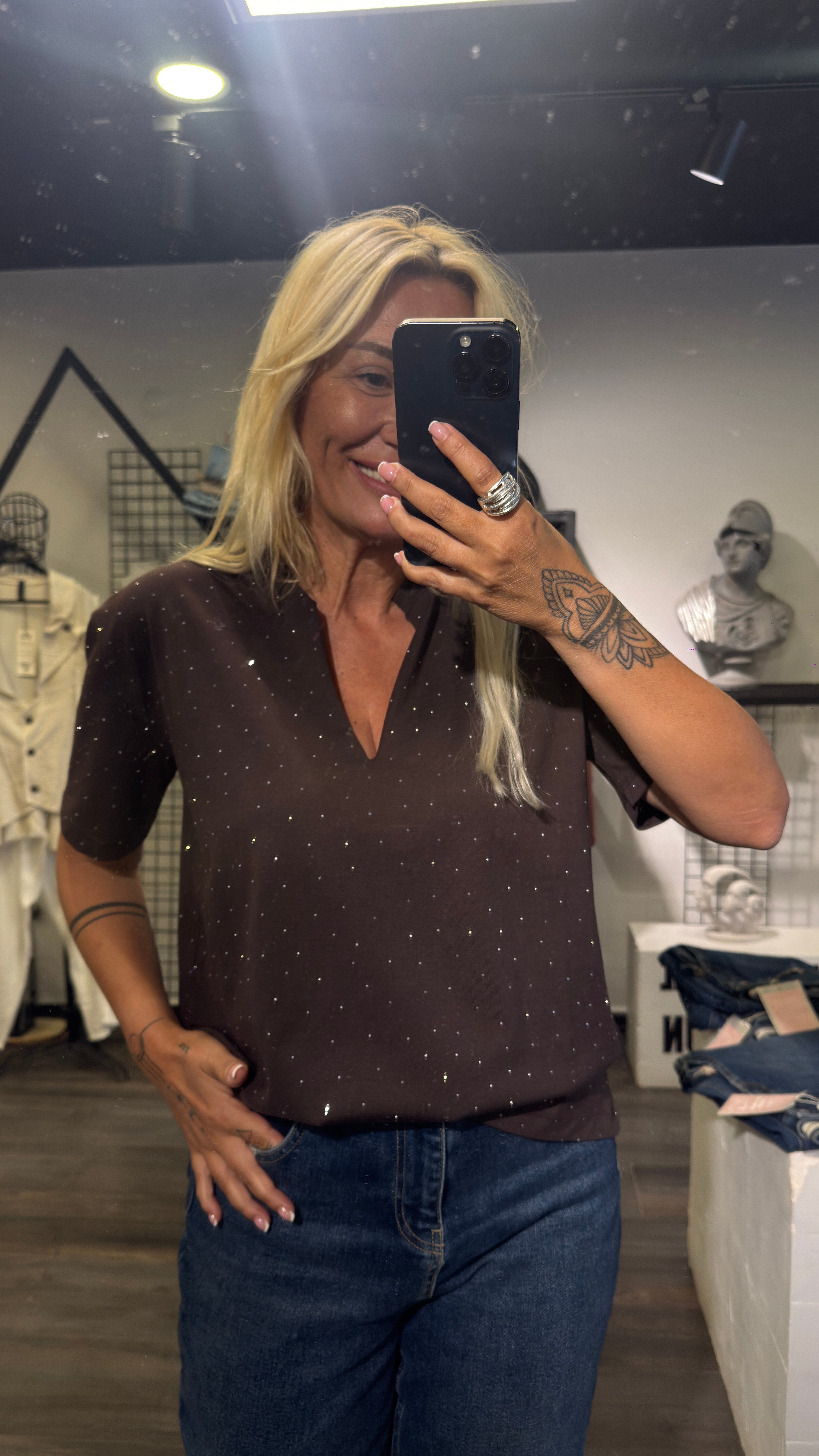 Kahve minik trok detaylı tshirt