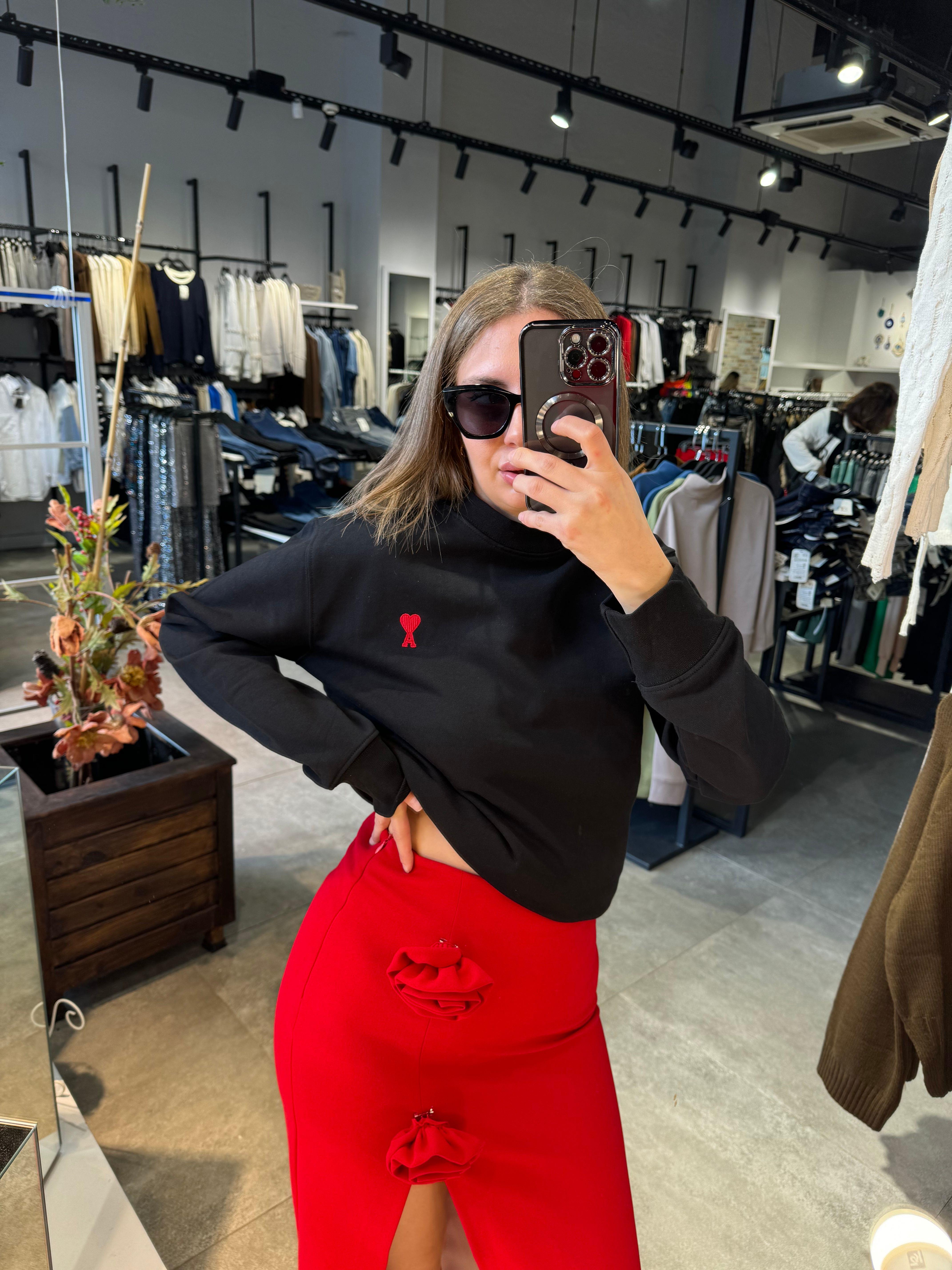Siyah Bisiklet Yaka Ami Sweatshirt
