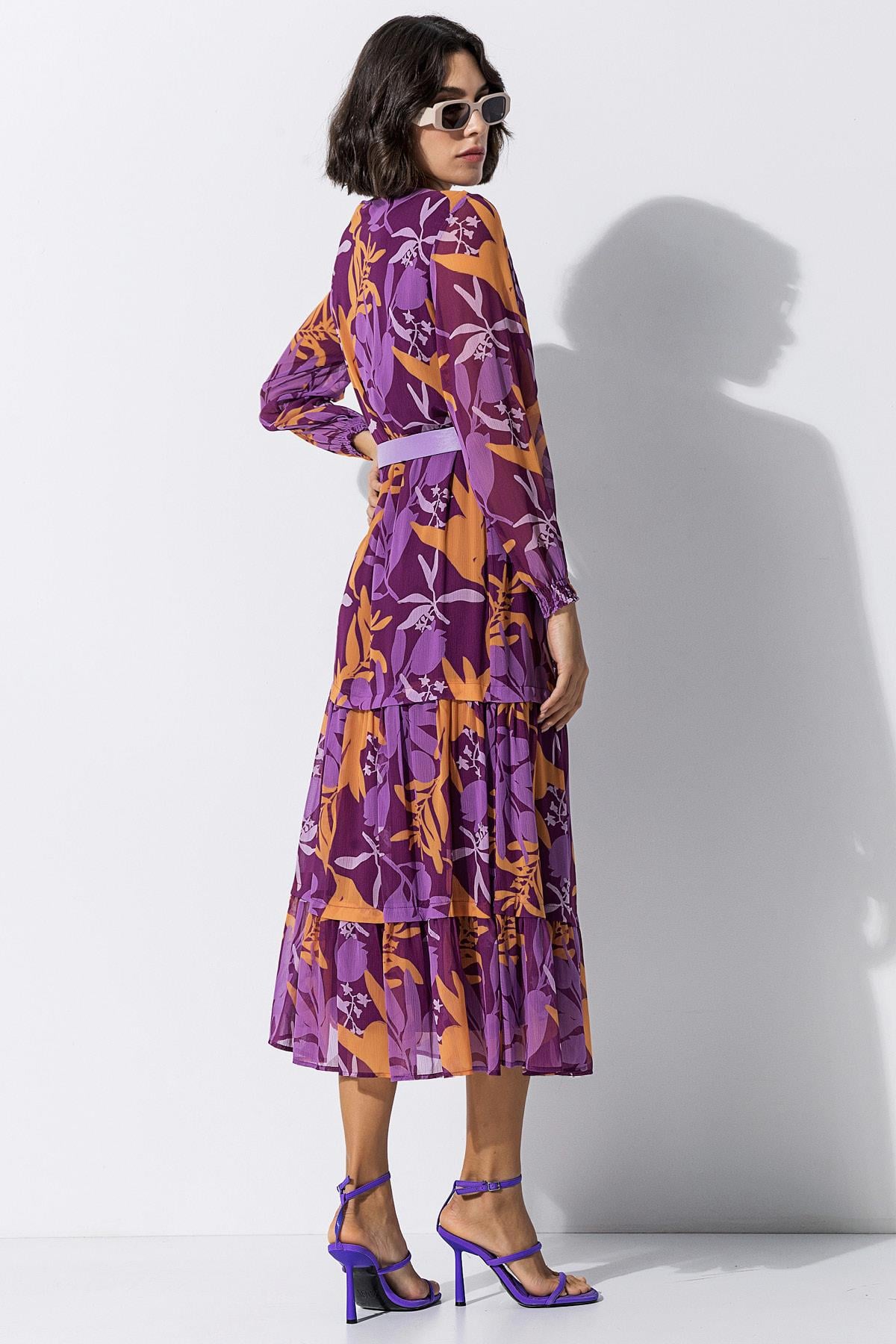 Çiçek Desenli Elbise