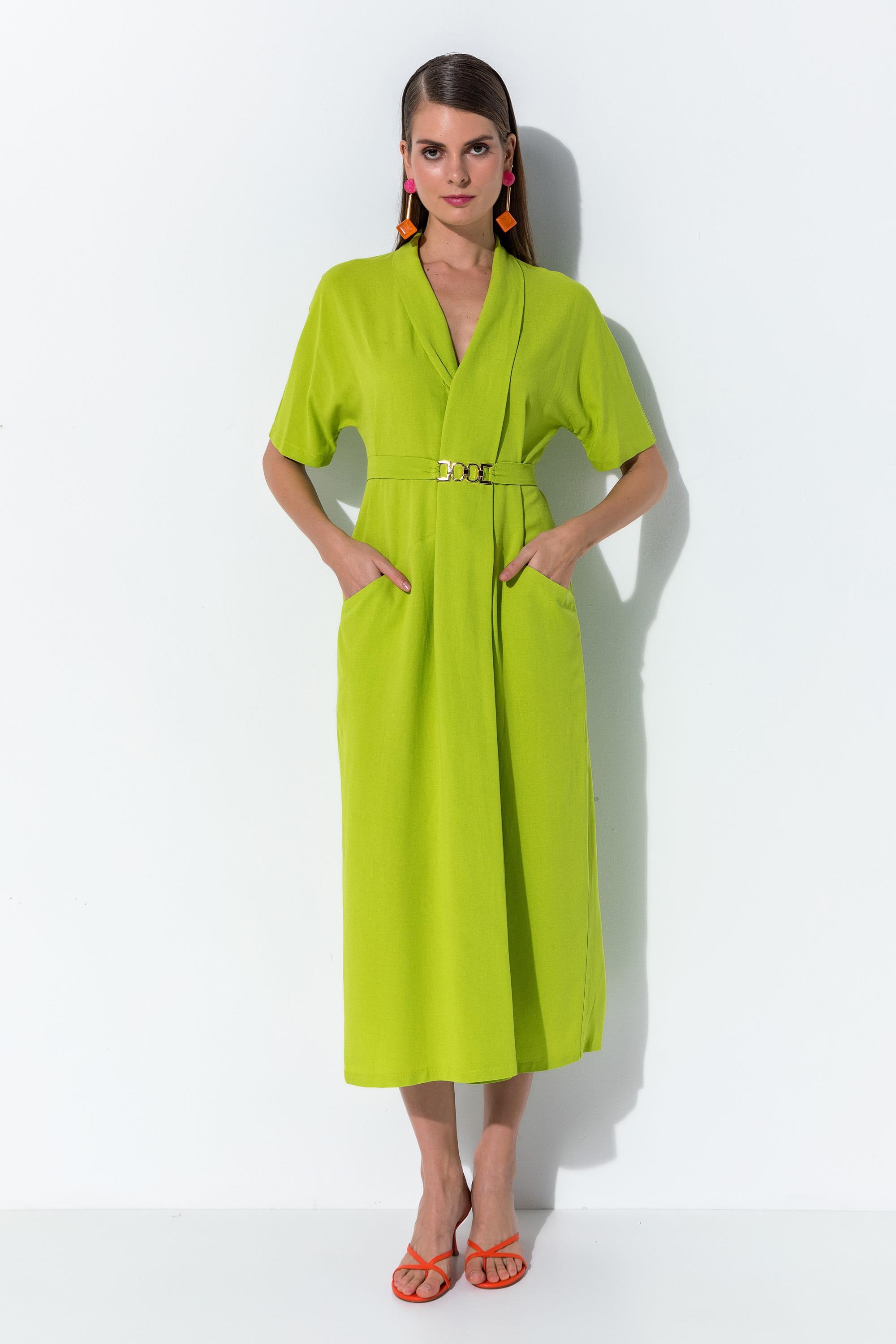 Kendinden Kemer Detaylı Elbise