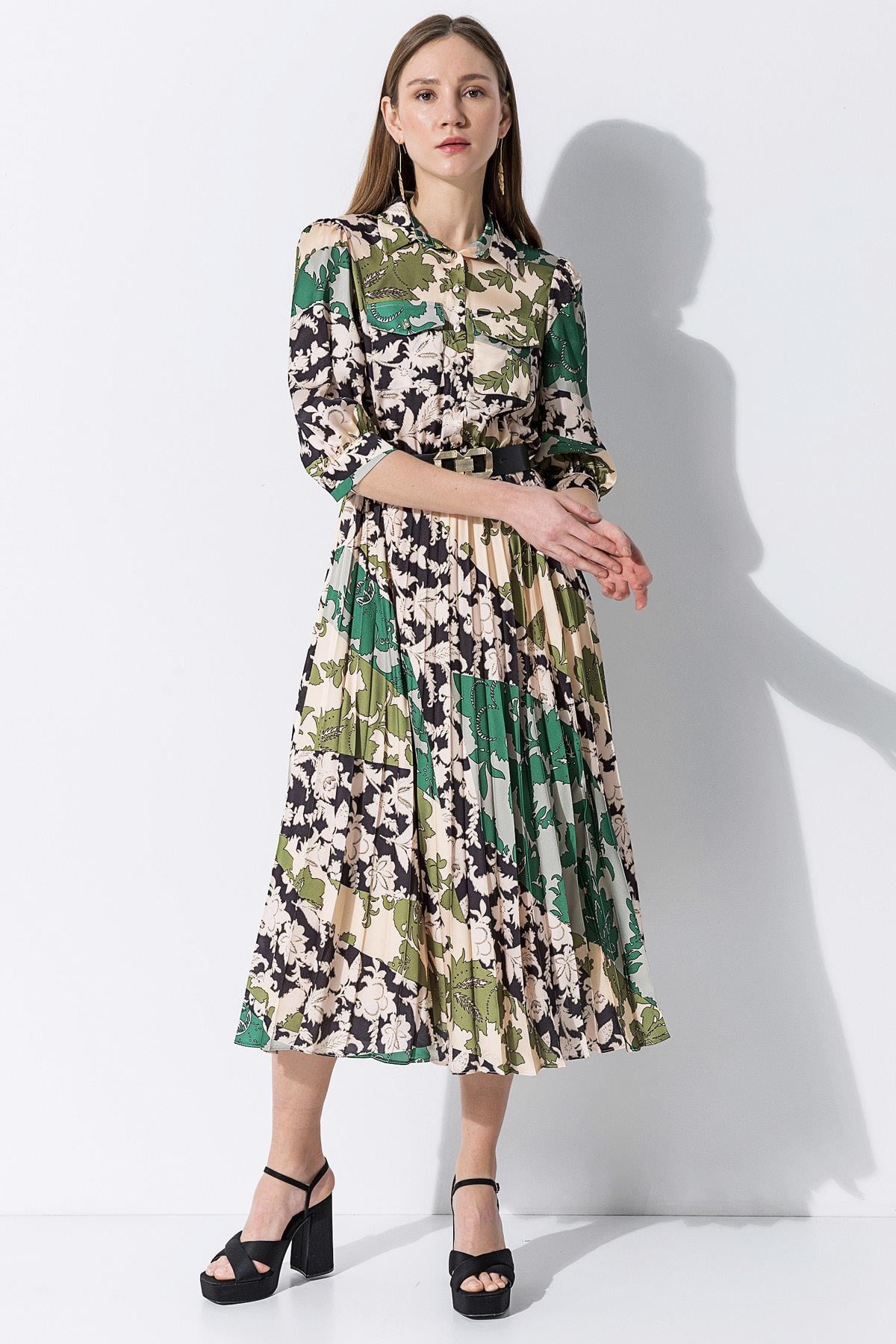 Pileli Desenli Elbise