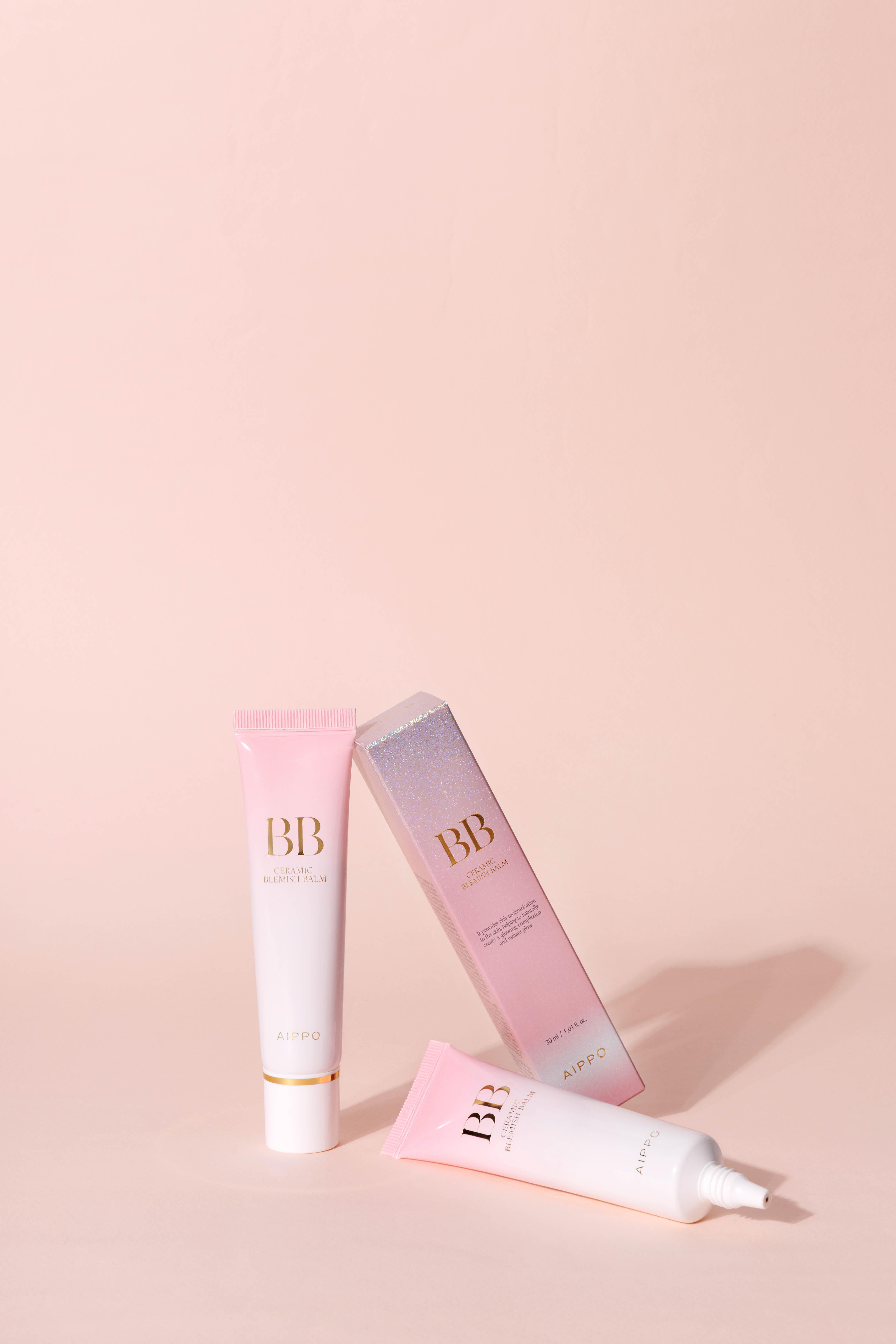 Aippo Parlak Doğal Bitişli Nemlendirici BB Krem - Ceramic Blemish Balm 30 ML