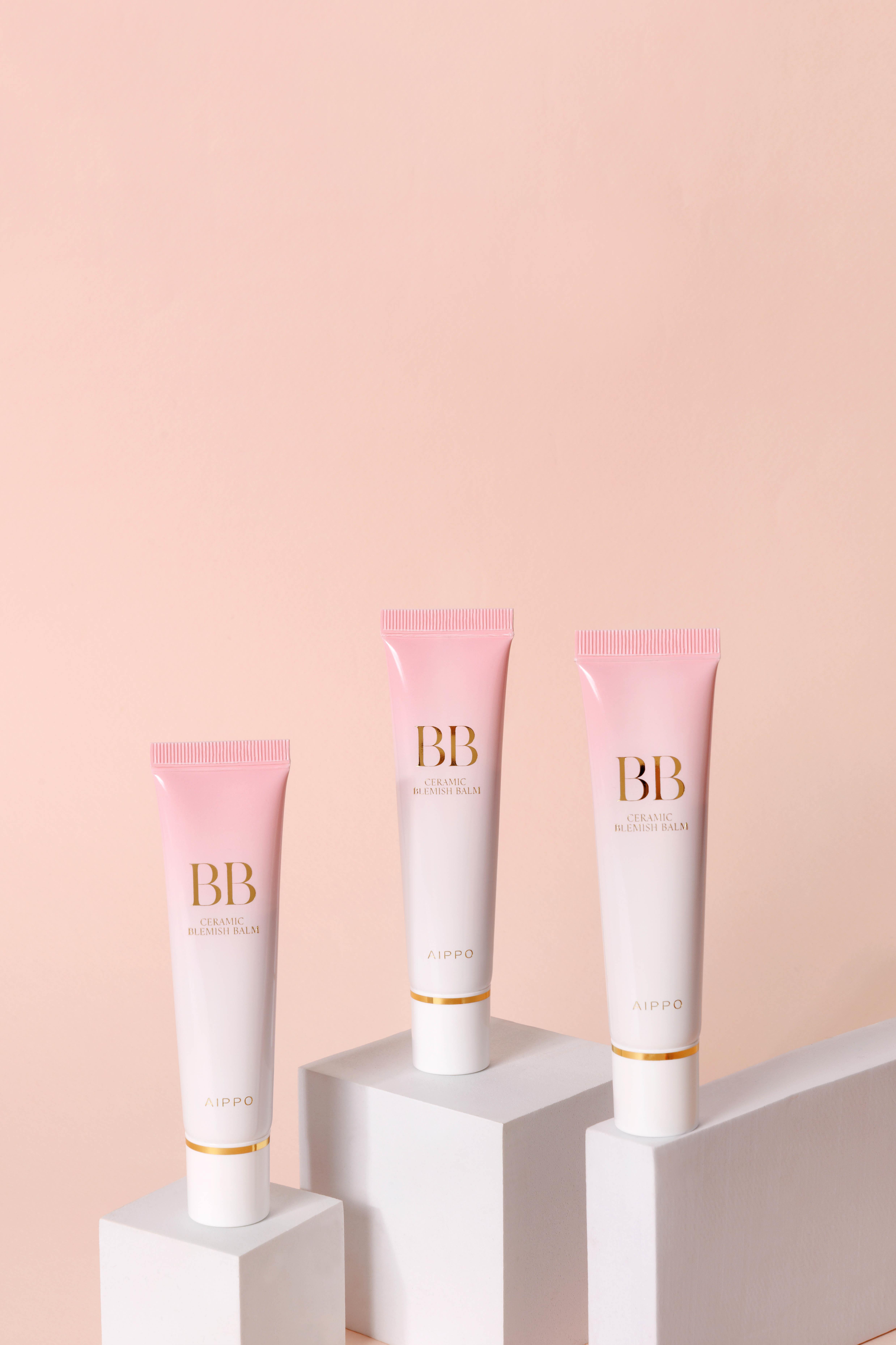 Aippo Parlak Doğal Bitişli Nemlendirici BB Krem - Ceramic Blemish Balm 30 ML