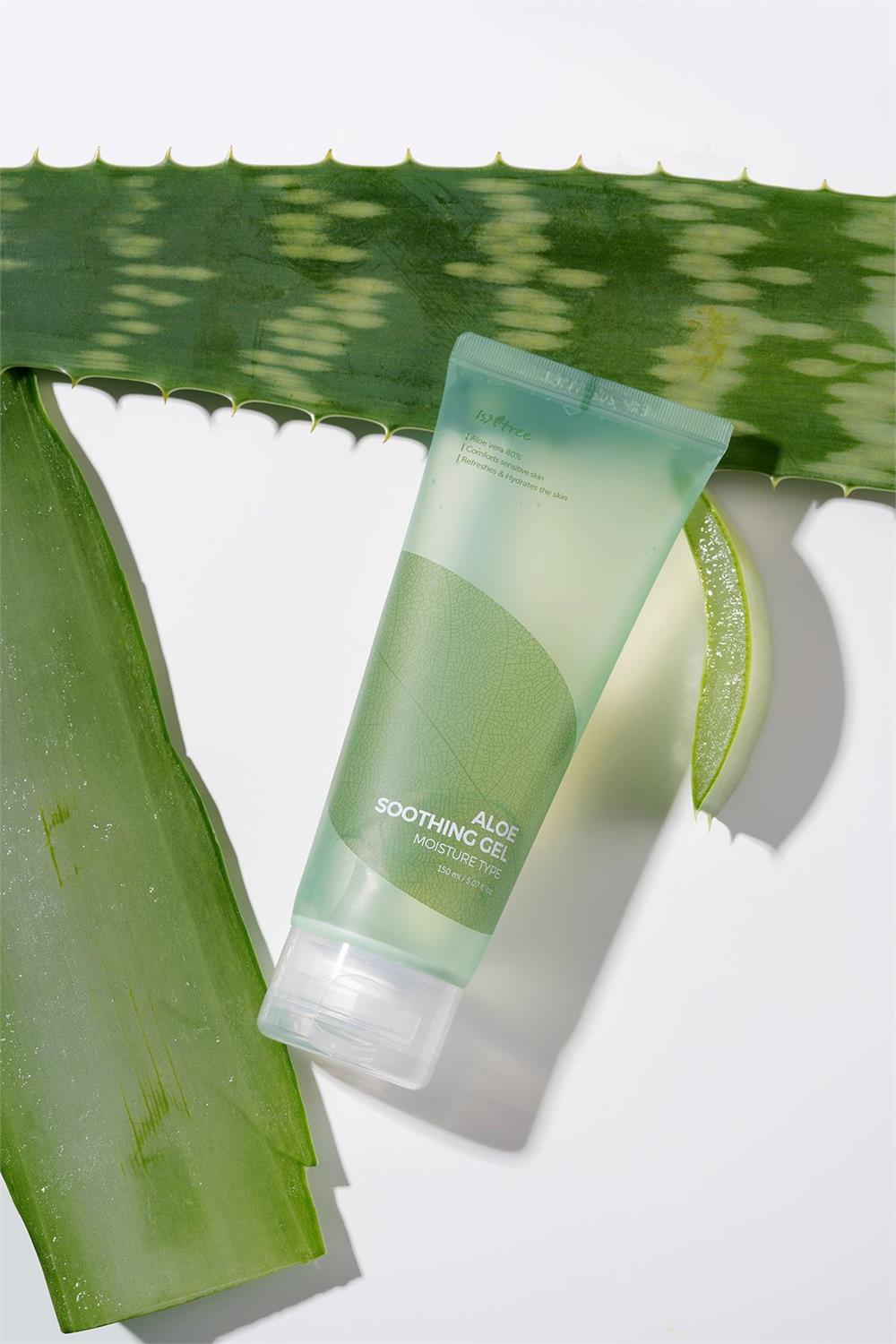 Isntree Aloe Soothing Gel, Moisture 150 ML (Yatıştırıcı ve Soğutucu Bakım Jeli)