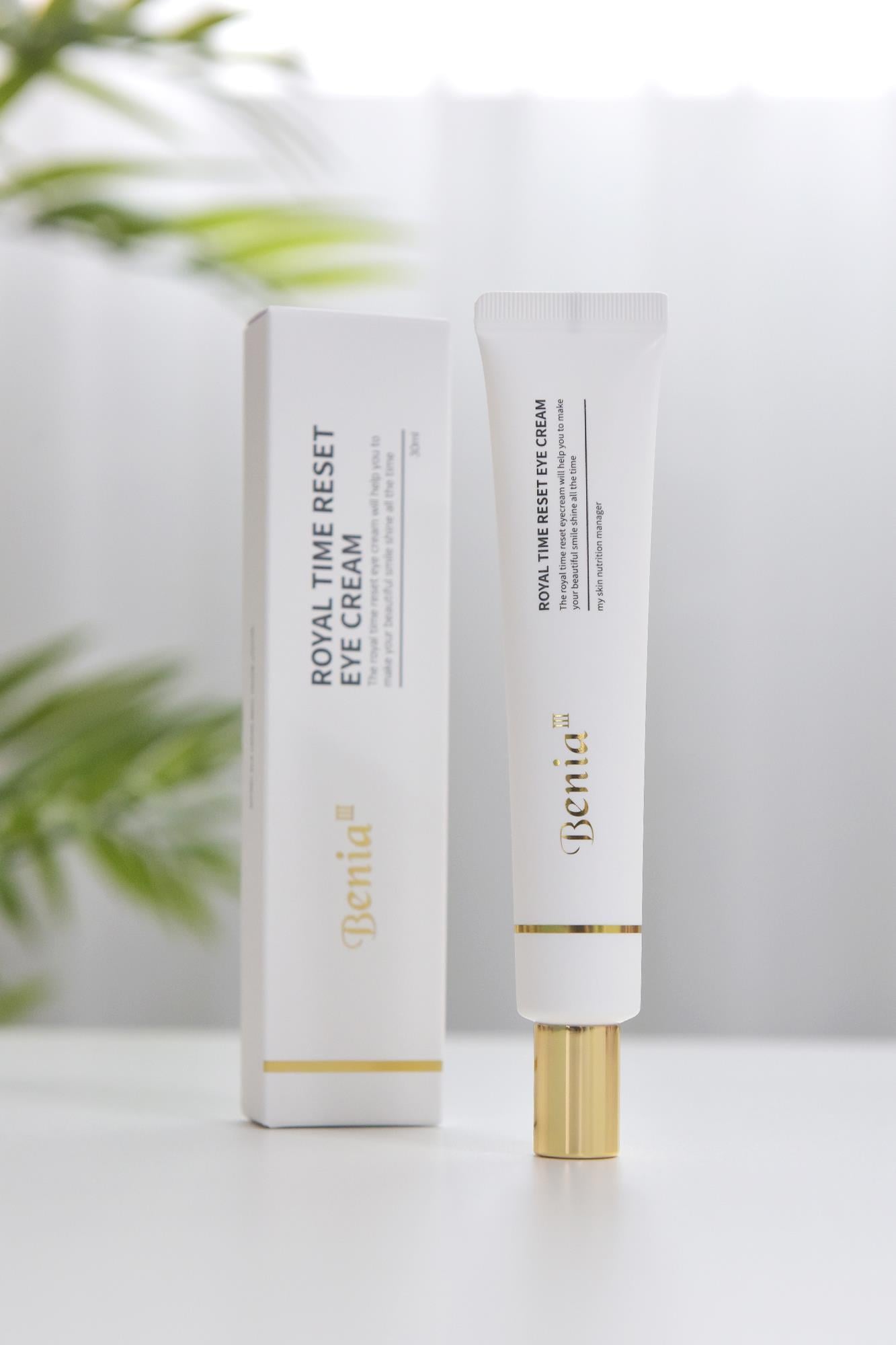 Benia3 Kırışıklık Karşıtı ve Aydınlatıcı Göz Kremi - Royal Time Reset Eye Cream 30 ML